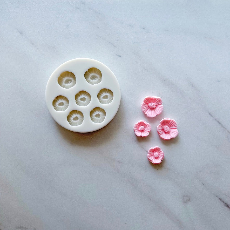 ROUNDED PETAL FLOWER MOLD