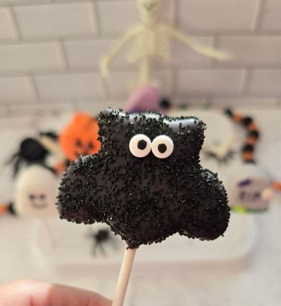 Bat Cake Pop Mold | Deluxe Cutter, Popper, and Tray Option