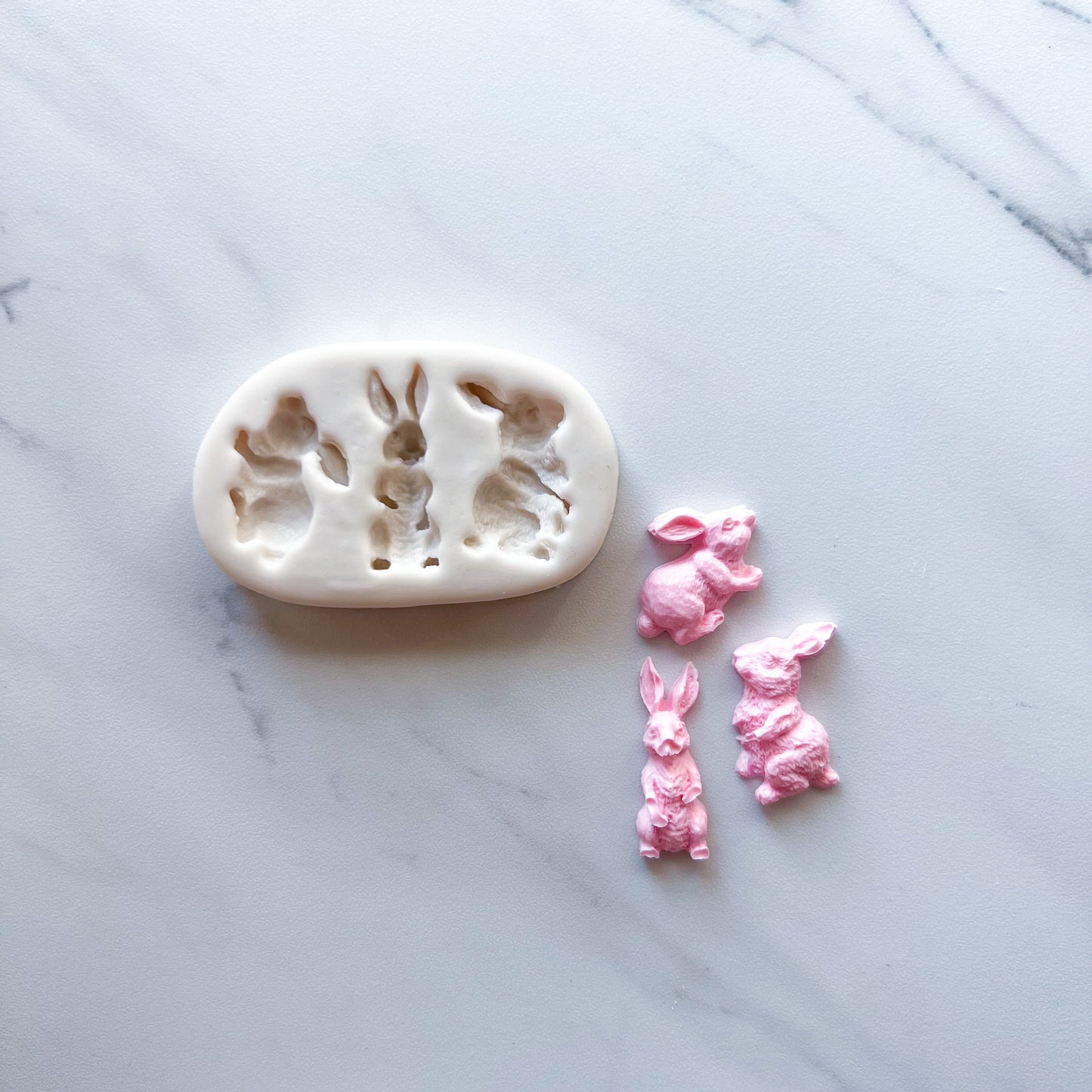 SMALL BUNNY TRIO MOLD
