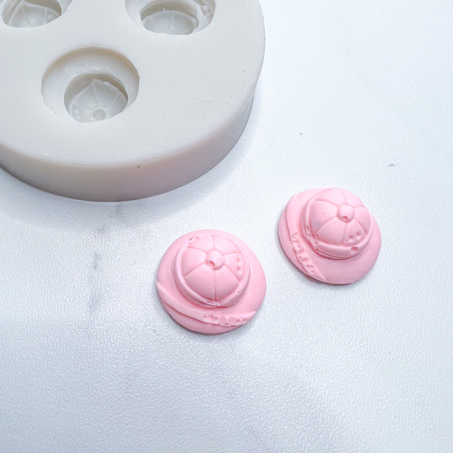 SAFARI HAT TRIO MOLD