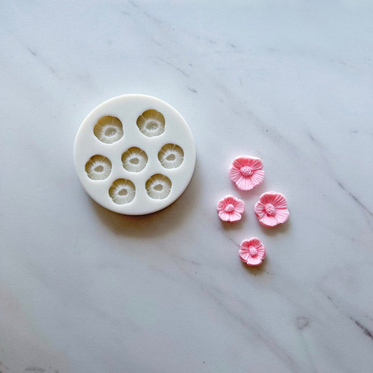 ROUNDED PETAL FLOWER MOLD