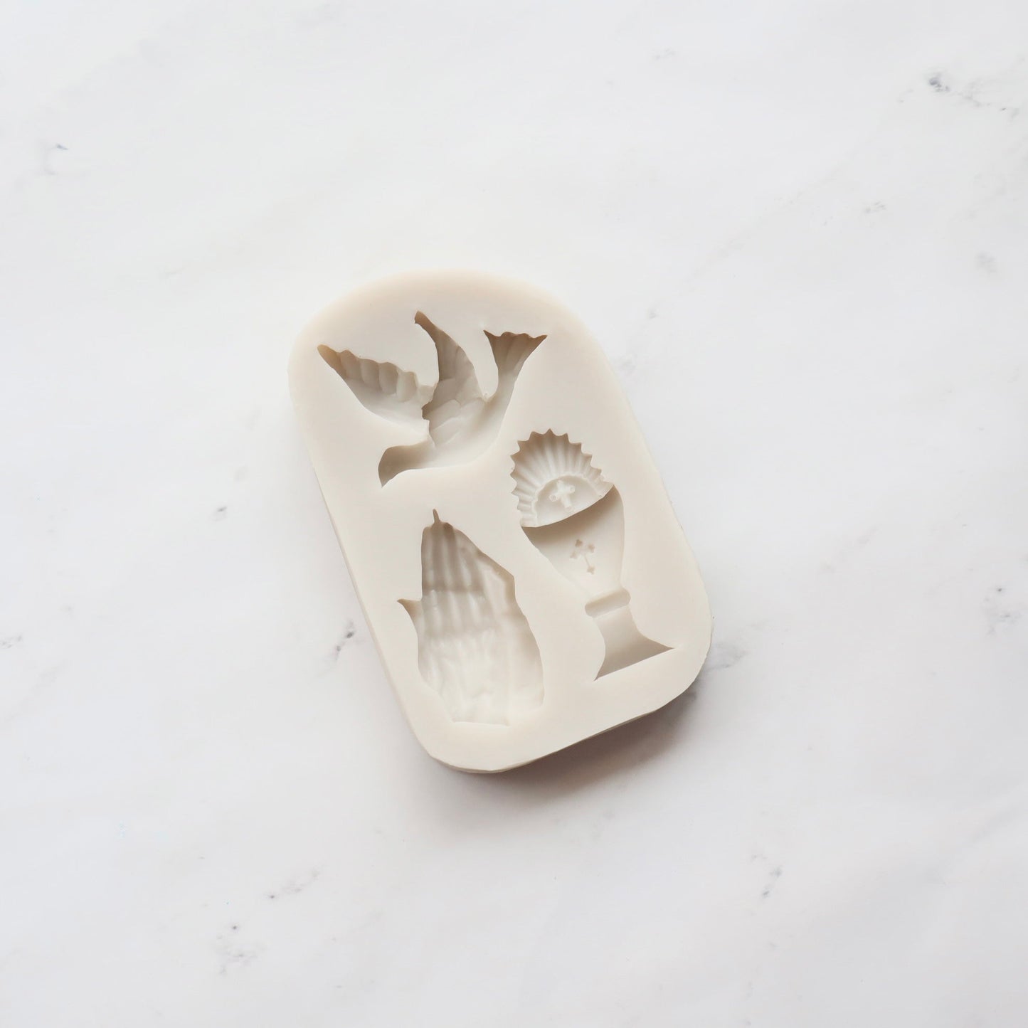 FIRST COMMUNION MOLD
