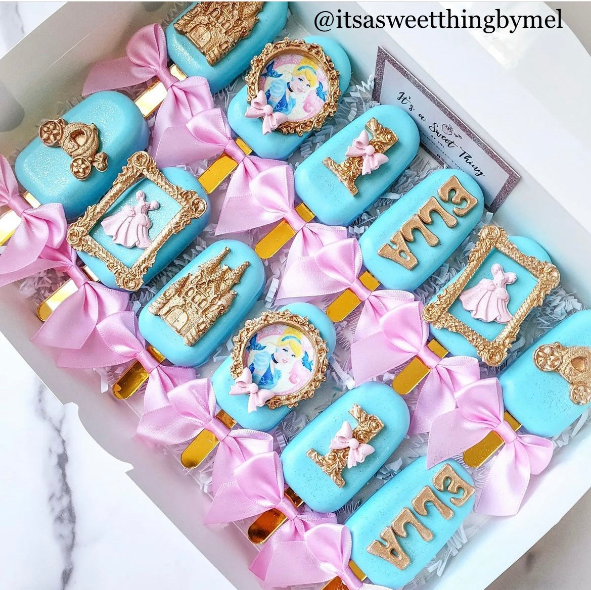 ROUND FRAME WITH EDGE MOLD