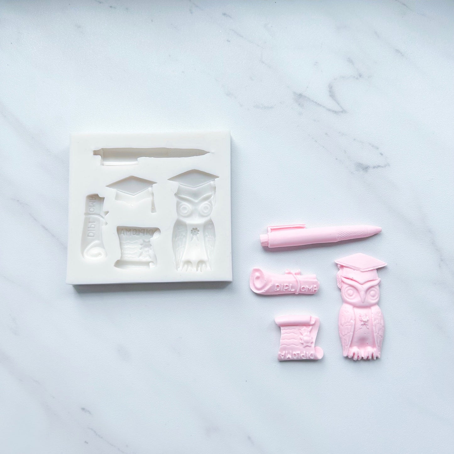 GRADUATION MOLD (PEN,CAP,OWL DIPLOMAS)