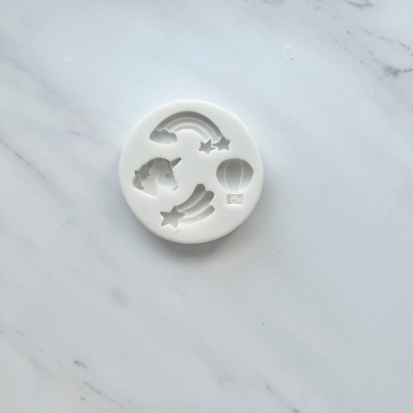 SMALL RAINBOW AND UNICORN MOLD